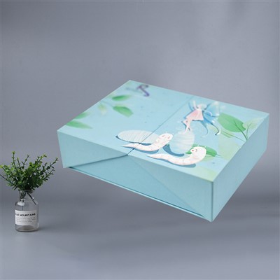 Geschenkbox mit Klappverpackung
