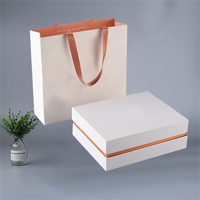Weiße Volltonfarbe Box-in-Box